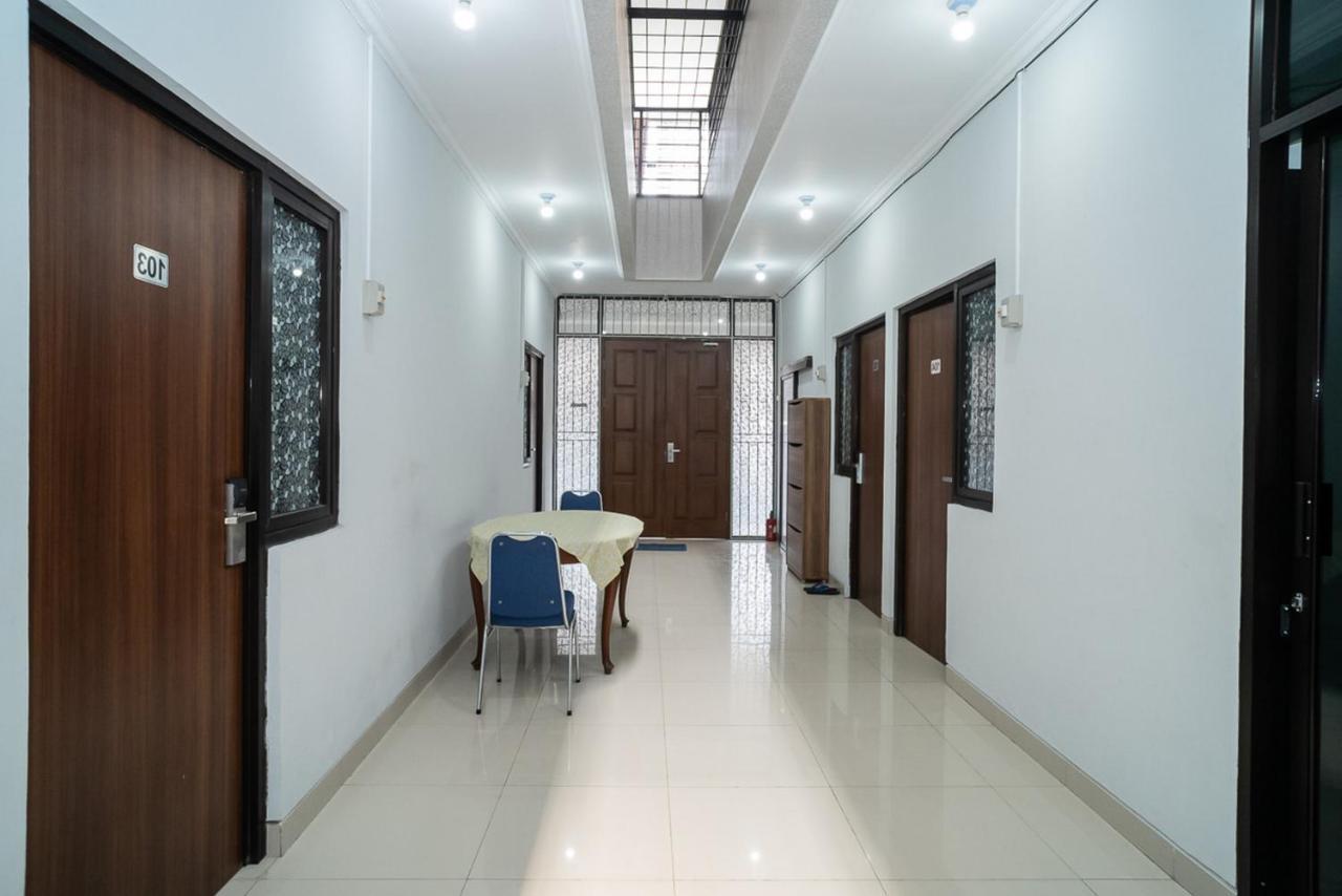 Hotel Koolkost Near Pasar Baru Yakarta Exterior foto